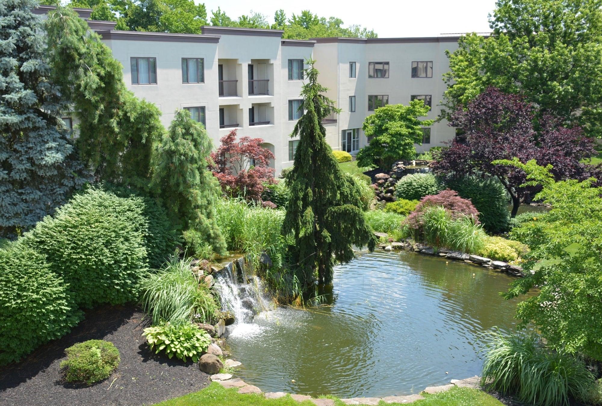 Doubletree Suites By Hilton Mount Laurel Exterior photo