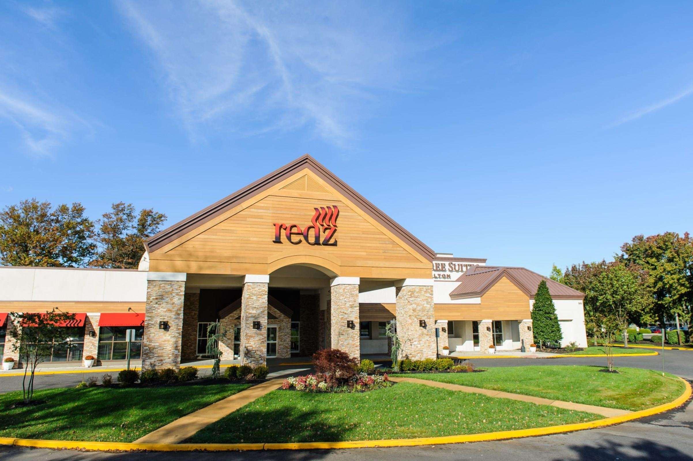 Doubletree Suites By Hilton Mount Laurel Exterior photo