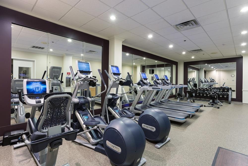 Doubletree Suites By Hilton Mount Laurel Exterior photo